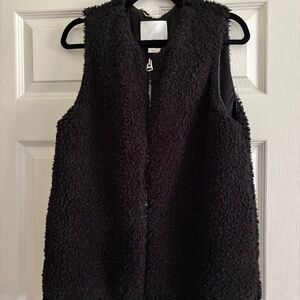Wilfred Chatou Vest